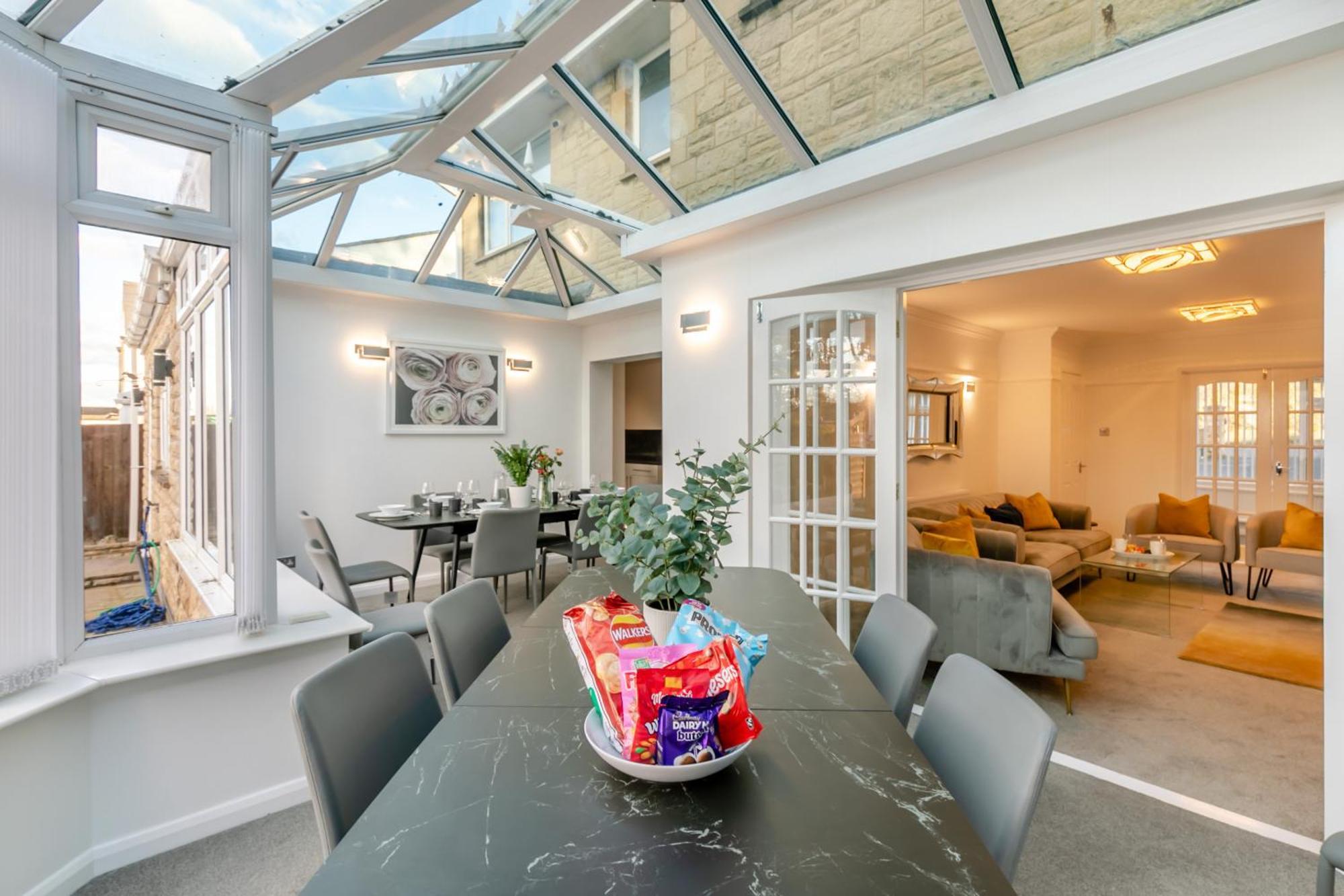 Robinswood House - A Beautiful Family Home Near The Cotswold Gloucester Buitenkant foto